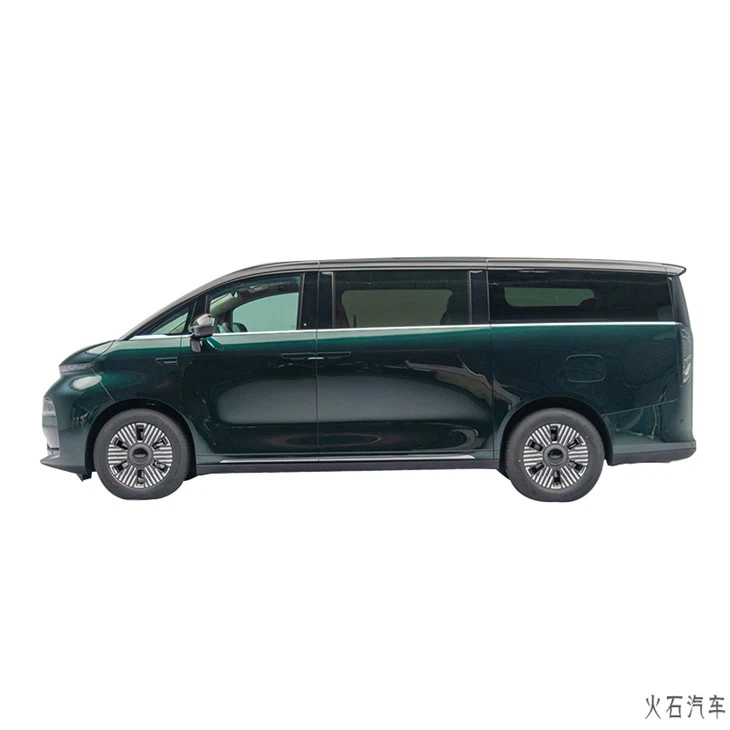 LEVC L380